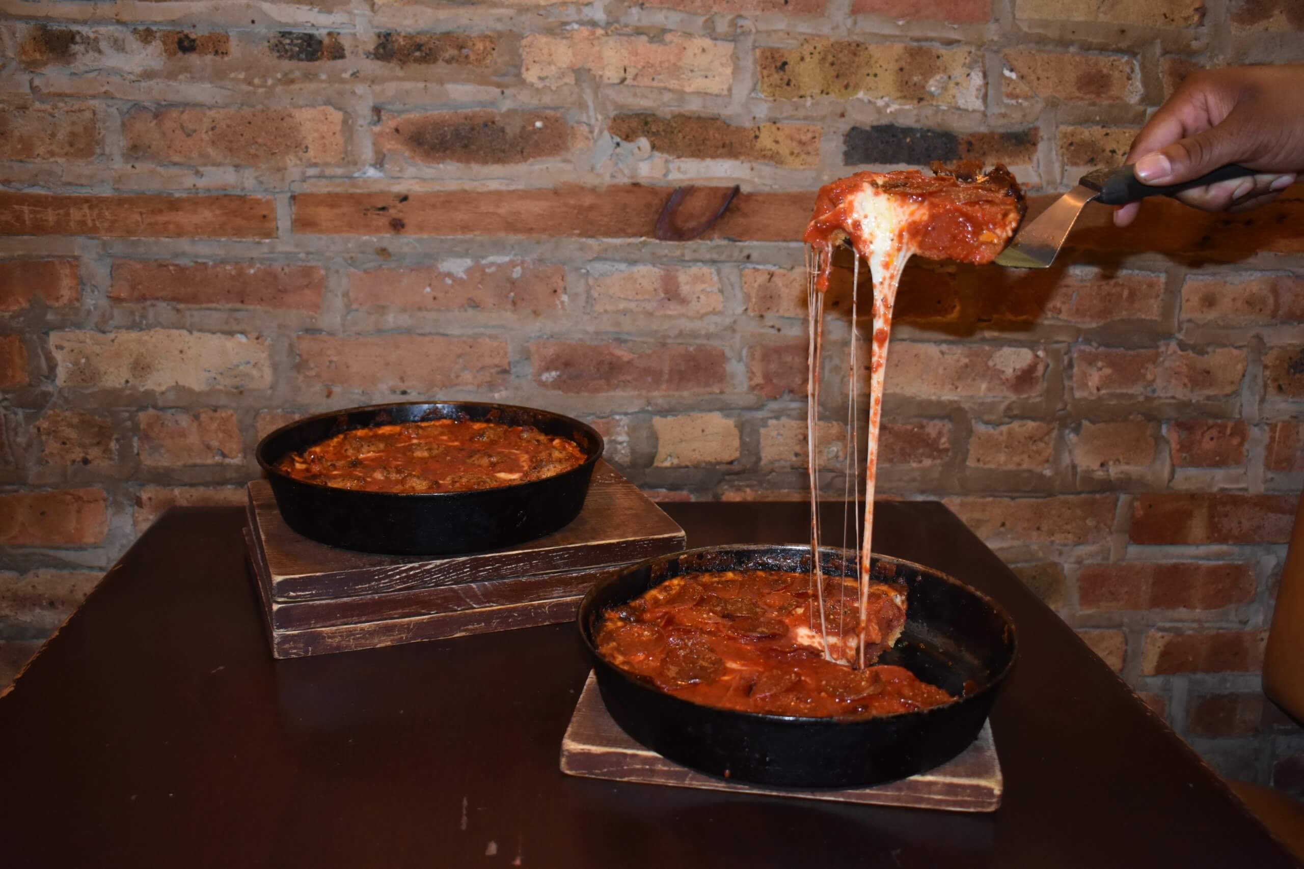 pequod's pan pizza