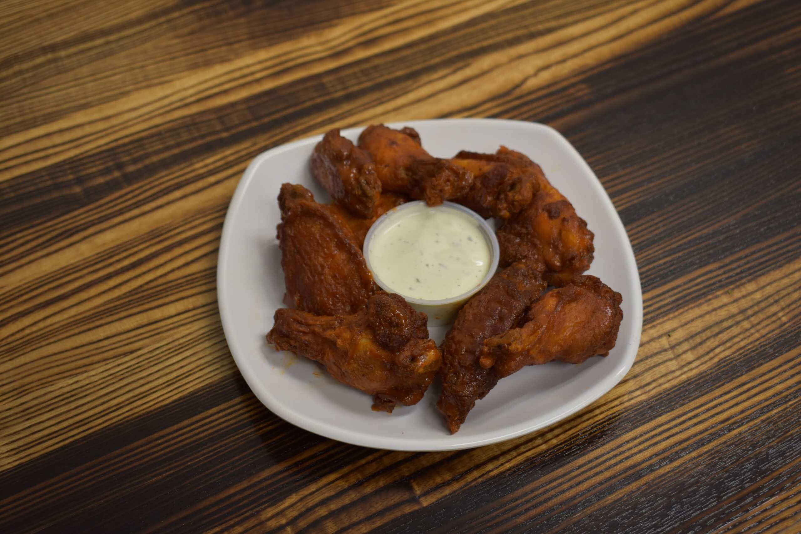 Chicken wings at Pequod's Pizza